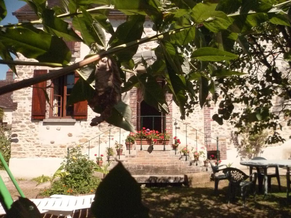 Gite L'Ecole Buissonniere Cheu Bagian luar foto