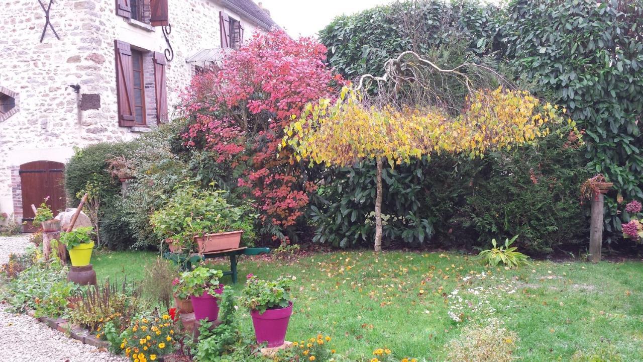 Gite L'Ecole Buissonniere Cheu Bagian luar foto