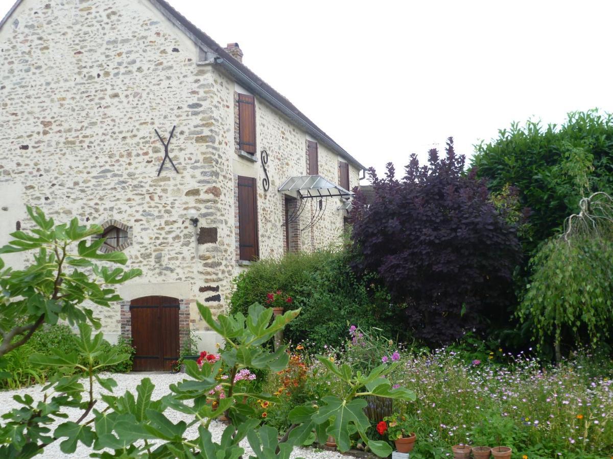 Gite L'Ecole Buissonniere Cheu Bagian luar foto